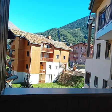 Apartment Termignon Ski-in Ski-out Location Val Cenis