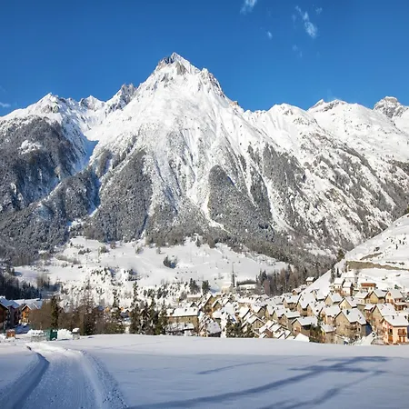 Apartment Termignon Ski-in Ski-out Location